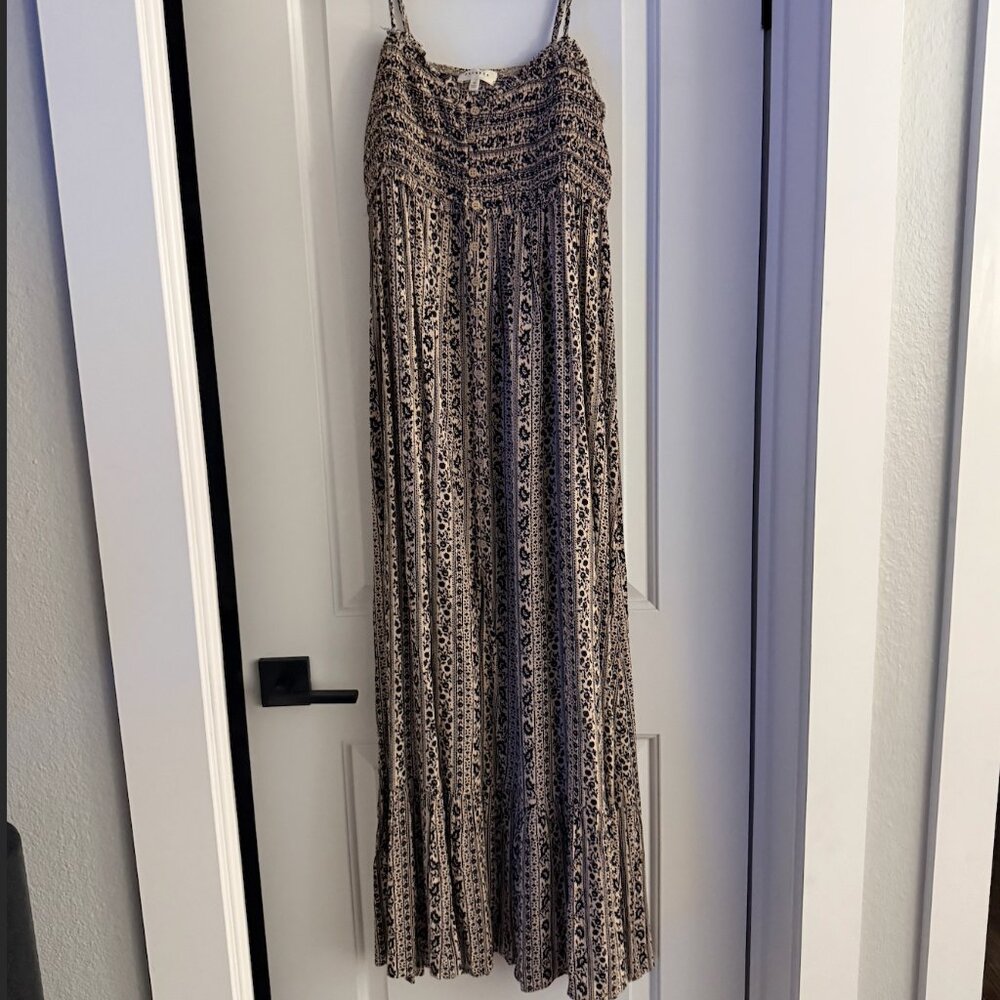 Promesa Black and Tan Spaghetti Strap Floral Maxi Dress
